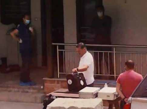 Φονικό στη Στρατονίκη: Στόχευε τη σύζυγό του ενώ είχε αγκαλιά τον 8χρονο γιο τους που τραυματίστηκε