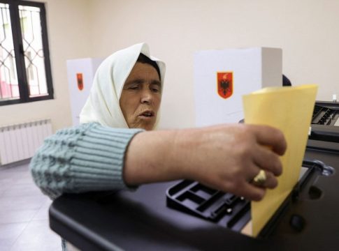 Αλβανία: Έκλεισαν οι κάλπες των δημοτικών εκλογών