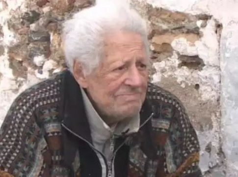 Συγκινεί ο γιος του Γιάννη Βογιατζή: «Λίγο πριν κλείσει τα μάτια του…» (vid)