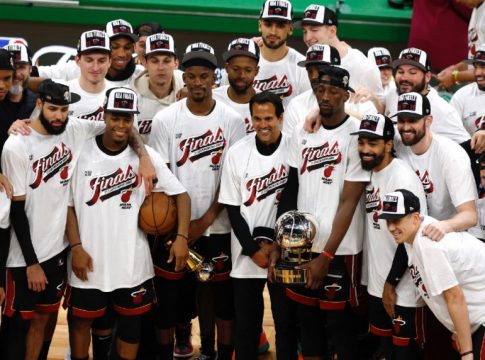 Σέλτικς – Χιτ 84-103: «Άλωσε» τη Βοστώνη και πέταξε για τελικούς το ιστορικό Μαϊάμι