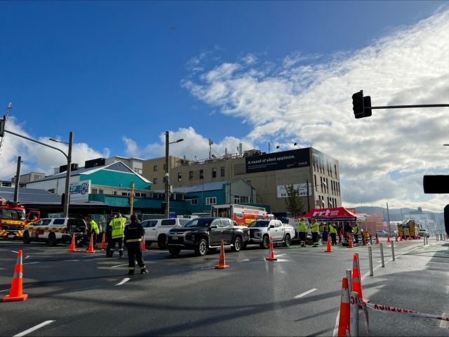 Πυρκαγιά σε ξενοδοχείο στη Νέα Ζηλανδία: Συνελήφθη ένας ύποπτος