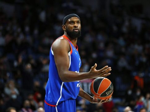 Εξιτήριο για τον Σίνγκλετον – Θα συνεχίσει την αποθεραπεία στο σπίτι (pic)