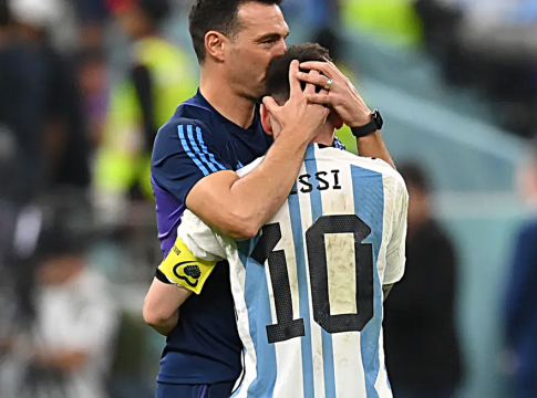 Σκαλόνι για Μέσι: «Αναντικατάστατος, θλιβερή για όλους η μέρα που θα σταματήσει»