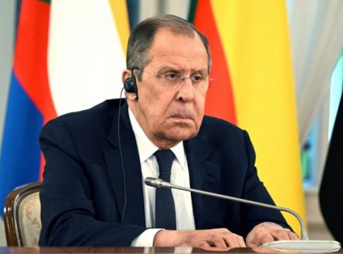 Προειδοποίηση Λαβρόφ: Αν το ΝΑΤΟ θέλει να πολεμήσουμε είμαστε έτοιμοι