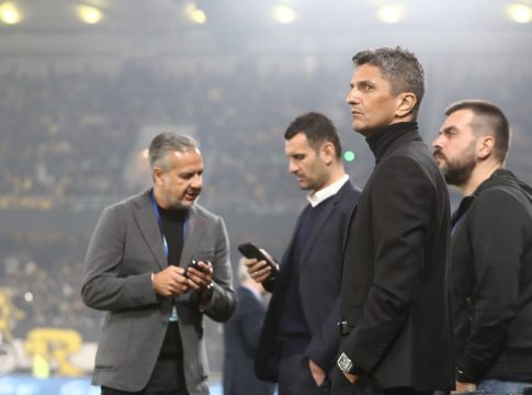 Σε αναμμένα κάρβουνα για φορ στον ΠΑΟΚ