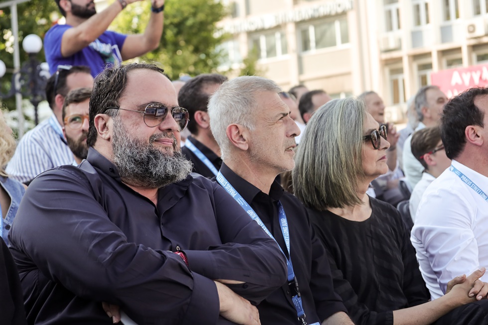 Έδωσε το παρών στο Piraeus Street Long Jump ο Βαγγέλης Μαρινάκης