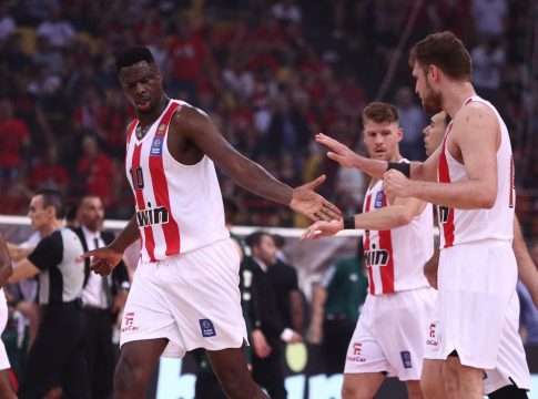 Ολυμπιακός – Παναθηναϊκός 73-70: 14-0… αλλά θρίλερ για το 1-0