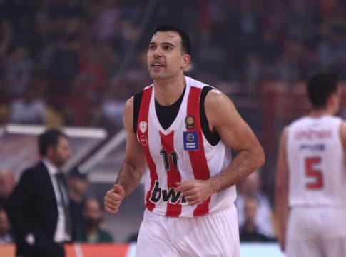 Ολυμπιακός – Παναθηναϊκός 75-52: Τον ισοπέδωσε στο ΣΕΦ και πάει στο ΟΑΚΑ να το σηκώσει