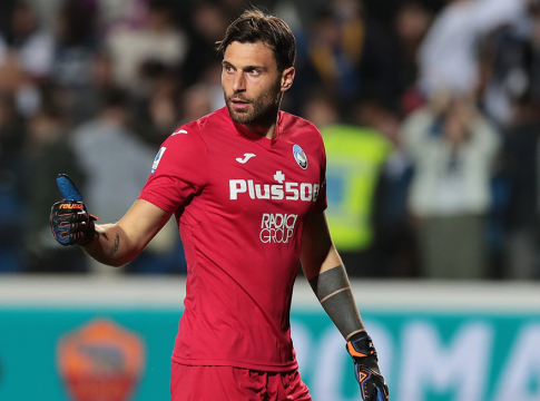 Ενίσχυση στον άσσο για τη Μίλαν