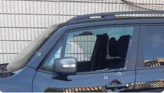 Απίθανο σκηνικό οπαδικής βίας στην Ιταλία: Οπαδοί γάζωσαν αυτοκίνητο ποδοσφαιριστή