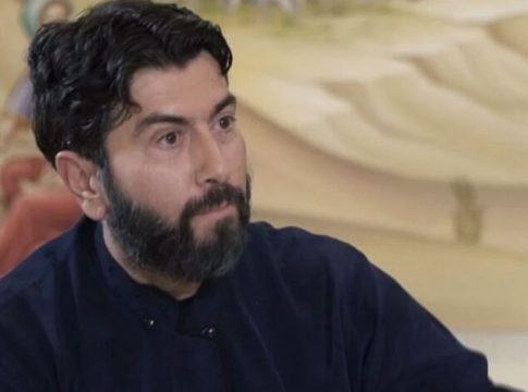 Κιβωτός του Κόσμου: Ελεύθερος με περιοριστικούς όρους μετά την απολογία του ο πατέρας Αντώνιος