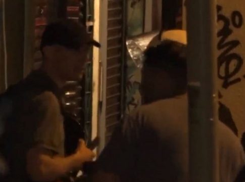 Επίθεση στα γραφεία του ΠΑΣΟΚ