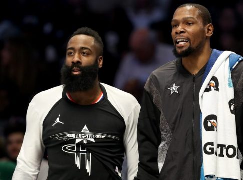 Διακοπές και… μπάσκετ στη Μύκονο για τους Χάρντεν και Ντουράντ