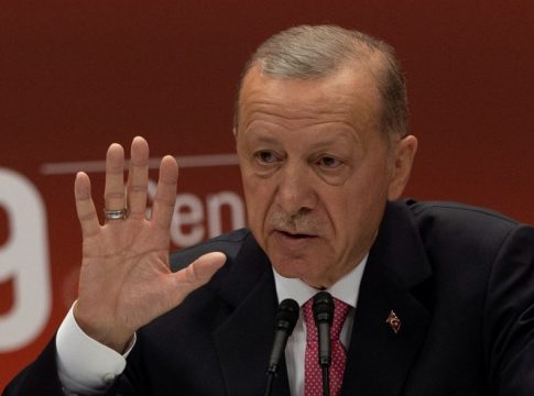 Ερντογάν: Τα πέντε «καυτά» και επείγοντα ζητήματα που θα αντιμετωπίσει στην τρίτη του θητεία