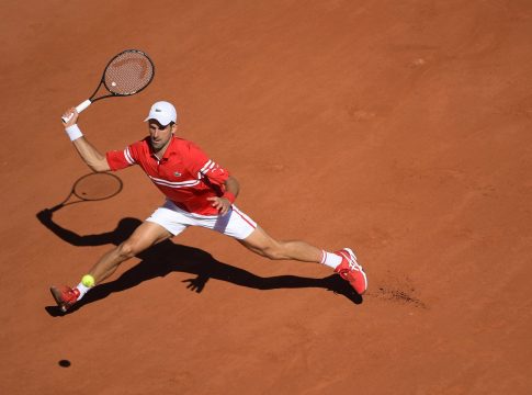 Άνετα στα προημιτελικά του Roland Garros ο Τζόκοβιτς (3-0)
