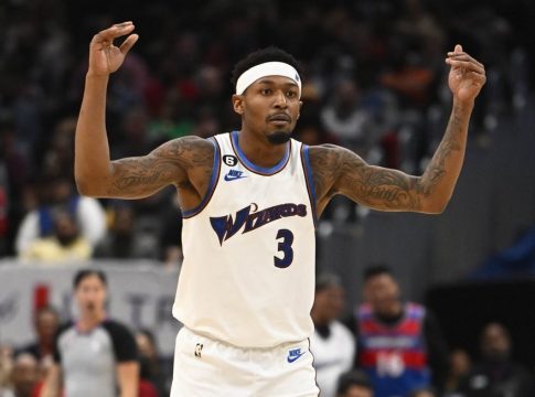 Στους Σανς με ανταλλαγή ο Μπράντλεϊ Μπιλ