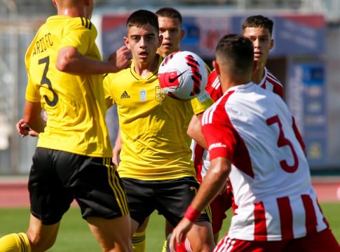 Κ-17: Το τρομερό fair play ποδοσφαιριστή του Ολυμπιακού στο ματς με τον Άρη