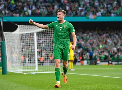 Ιρλανδία – Γιβραλτάρ 3-0: «Καθάρισε» στο δεύτερο ημίχρονο η Ιρλανδία – Η βαθμολογία στον όμιλο της Εθνικής