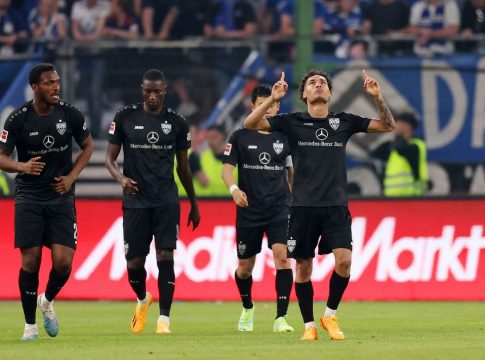 Αμβούργο – Στουτγκάρδη 1-3: Παρέμειναν στην Bundesliga οι φιλοξενούμενοι