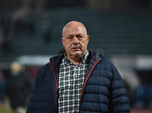 Ολικό λίφτινγκ προανήγγειλε ο Μπέος στον Βόλο: «Θα πάρουμε 15 με 17 ποδοσφαιριστές»