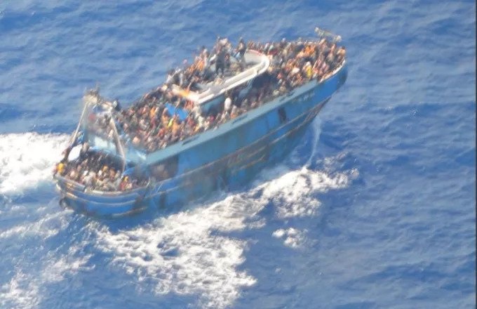 Ναυάγιο στην Πύλο: Περίπου 800 όσοι επέβαιναν στο σκάφος, σύμφωνα με τις πακιστανικές Αρχές