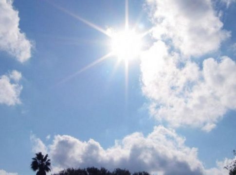 Καιρός: Έως τους 35 βαθμούς η θερμοκρασία – Πότε θα έχουμε ραγδαία επιδείνωση