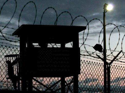 ΟΗΕ: Οι ΗΠΑ οφείλουν μια «συγγνώμη» στους κρατούμενους του Γκουαντάναμο