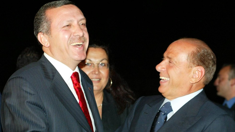 Ο Ερντογάν «αποθεώνει» Μπερλουσκόνι: «Θα σε θυμάμαι πάντα ως αληθινό φίλο»