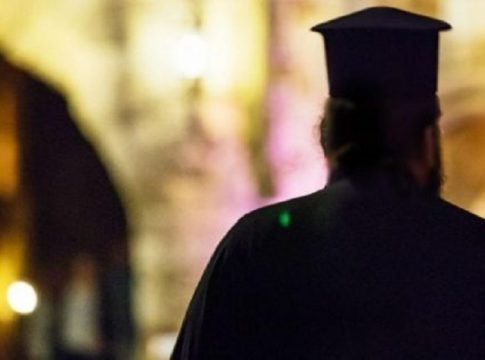 Ιερέας στο Ναύπλιο: Συνελήφθη για ασελγείς πράξεις σε βάρος 12χρονου αγοριού