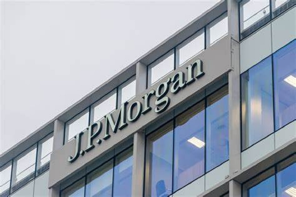 JP Morgan: Προβλέπει τριπλή αναβάθμιση σε επενδυτική βαθμίδα για την Ελλάδα
