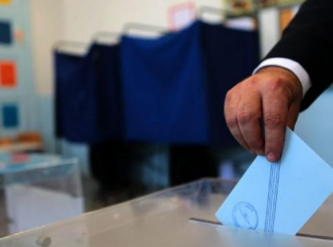 Εκλογές: Πώς ψήφισαν οι Έλληνες κατά ηλικία, φύλο, επάγγελμα και ιδεολογία