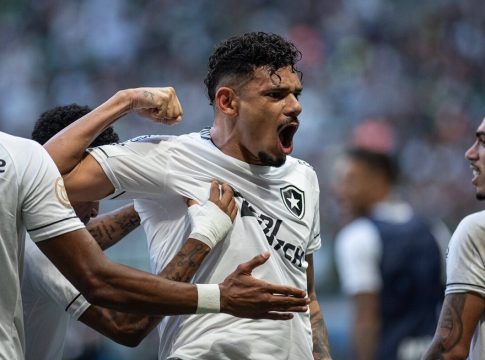 Με το πόδι στο γκάζι η «Φόγκο»