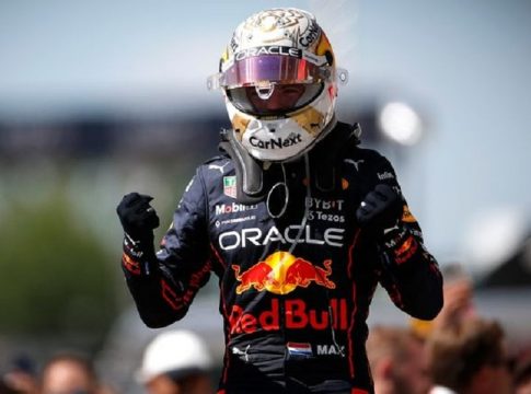Φερστάπεν: «Η Aston Martin μας πλησίασε σε απόδοση»