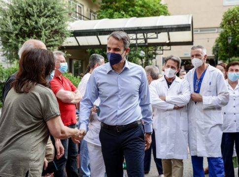 Μητσοτάκης στον «Άγιο Σάββα»: Πολιτική προτεραιότητα της επόμενης κυβέρνησης το νέο ΕΣΥ