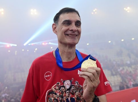 Μέχρι τέλους με Μπαρτζώκα