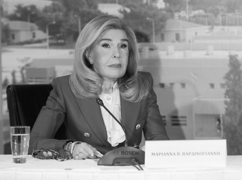 Το αντίο του Βαγγέλη Μαρινάκη στη Μαριάννα Βαρδινογιάννη – «Θα συνεχίσουμε το όραμα και το έργο σου»