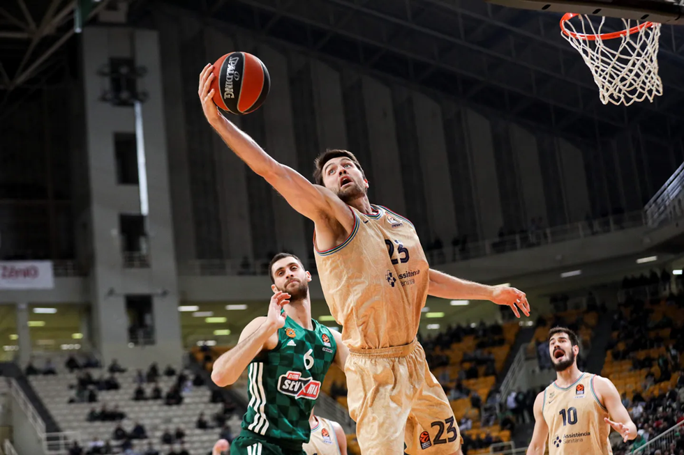 Ανακοίνωσε τον Μάικ Τόμπι ο Ερυθρός Αστέρας