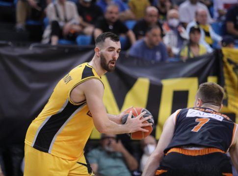 Ανακοίνωσε Κουζέλογλου η ΑΕΚ (pics)