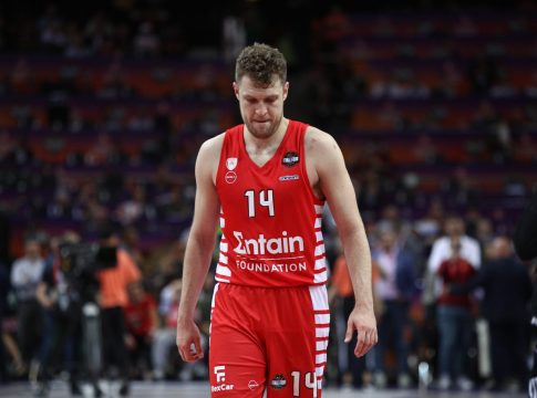 GM Κινγκς: «Μετά τον τελικό της Euroleague αναρωτηθήκαμε αν ο Βεζένκοφ θα ήθελε να μείνει»