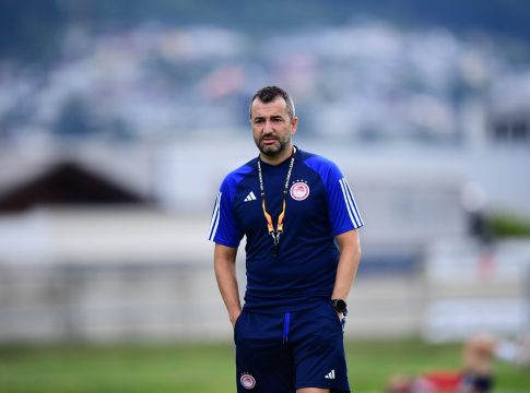 Μια διαφορετική ομιλία από τον Ντιέγκο Μαρτίνεθ και οι… αλλαγές θέσεων
