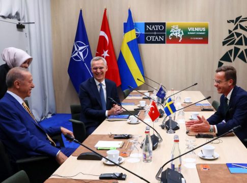 Ρετζέπ Ταγίπ Ερντογάν: «Παζάρια» για την ένταξη της Σουηδίας στο ΝΑΤΟ – Ο ρόλος των αμερικανικών F-16, οι εγγυήσεις που ζητά η Ελλάδα
