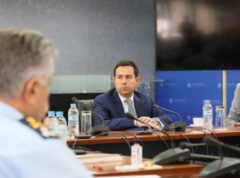 Η πρώτη αντίδραση Μηταράκη στα social media μετά την παραίτησή του