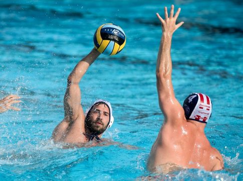 «Μάγκες ψηλά το κεφάλι»