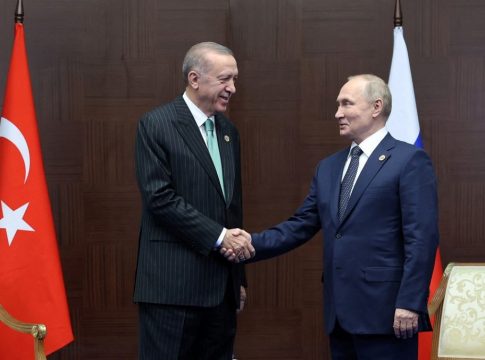 Ρωσία για Τουρκία μετά τη συνάντηση Ερντογάν – Ζελένσκι: Παραβίασε συμφωνίες