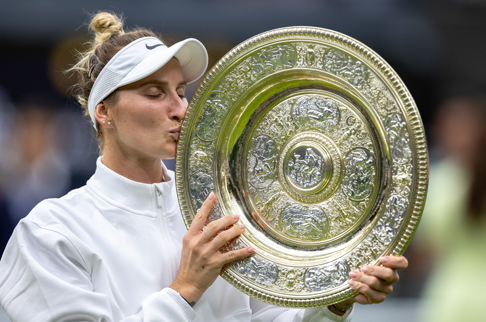 Βοντρούσοβα – Ζαμπέρ 2-0: Θριαμβεύτρια στο Wimbledon η Τσέχα (pics, vid)