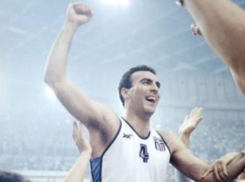 Η φανέλα του Γκάλη από το 87′ θα ανέβει στον ουρανό του ΟΑΚΑ