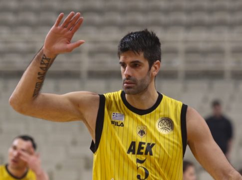 Ομάδα-έκπληξη ανακοίνωσε την απόκτηση του Σάκοτα