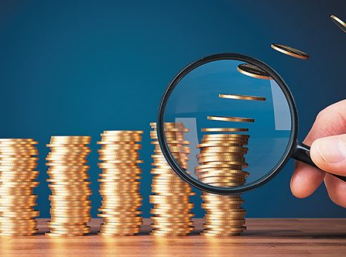«Ανάσα» στην ΕΚΤ από τον πληθωρισμό – Στο 5,3% στην ευρωζώνη, στο 3,5% στην Ελλάδα