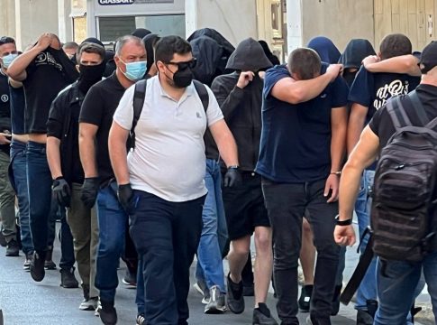 «Εκδίκηση για τον Μιχάλη»: Χούλιγκαν της ΑΕΚ καλούν σε ενέδρες κατά οπαδών του ΠΑΟ
