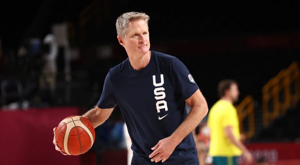 Χάος στην team USA πριν το ματς με την Ελλάδα: Βασικός παίκτης τα… έβαλε με τον Κερ!